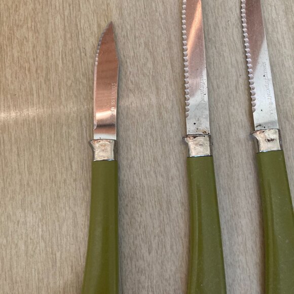 Vintage Forgecraft knife set - 5 green and one cream - Picture 2 of 7